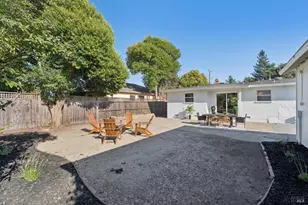 1825 Robin Hood Ln, Santa Rosa, CA 95405 - Photo 32