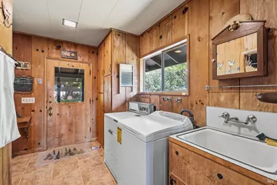 19170 Monahan Creek Road, Yorkville, CA 95494 - Photo 16