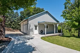 800 Riverside Dr, Ukiah, CA 95482 - Photo 38