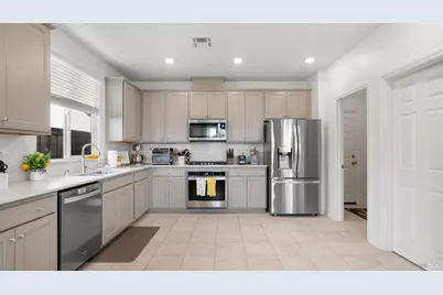 745 Broadfork Circle, Vacaville, CA 95687 - Photo 8