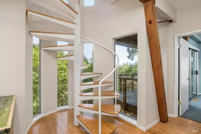 427 Scenic Avenue, San Anselmo, CA 94960 - Photo 18