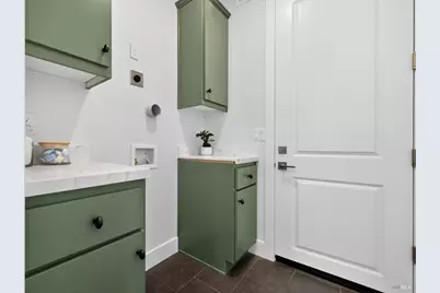 2446 Linwood Avenue, Santa Rosa, CA 95404 - Photo 18