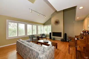 4004 Garnet Pl, Santa Rosa, CA 95405 - Photo 6