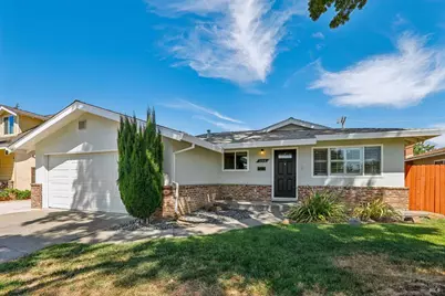106 Anita Court, Vacaville, CA 95688 - Photo 8