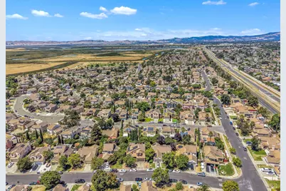 412 Donaldson Court, Suisun City, CA 94585 - Photo 36