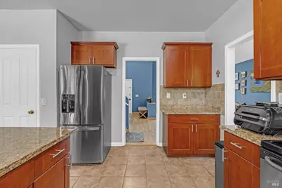 412 Donaldson Court, Suisun City, CA 94585 - Photo 16