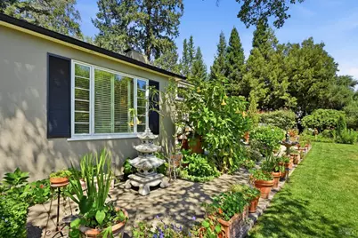1431 Manzanita Avenue, Santa Rosa, CA 95404 - Photo 54