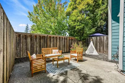 105 Marylyn Circle, Petaluma, CA 94954 - Photo 8