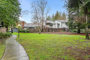 105 Marylyn Cir, Petaluma, CA 94954 - Photo 20