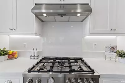 79 Bayharbor Way, San Rafael, CA 94901 - Photo 12