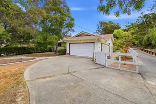 5 Sunny Oaks Dr, San Rafael, CA 94903 - Photo 1