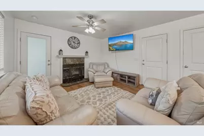 9945 Meadow Drive, Cobb, CA 95426 - Photo 22