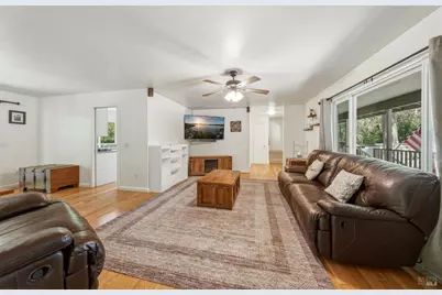 9945 Meadow Drive, Cobb, CA 95426 - Photo 8