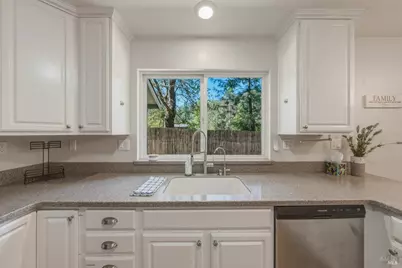 9945 Meadow Drive, Cobb, CA 95426 - Photo 14