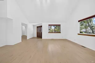 5325 Lone Pine Rd, Sebastopol, CA 95472 - Photo 10