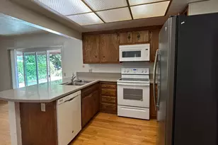 2429 Woodstock Ct, Santa Rosa, CA 95409 - Photo 6