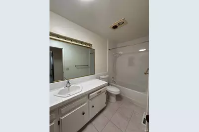 2429 Woodstock Court, Santa Rosa, CA 95409 - Photo 8