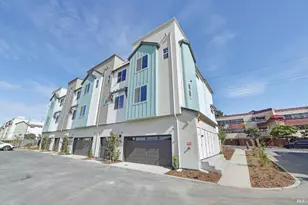 5193 Blossom Cir, Richmond, CA 94804 - Photo 2