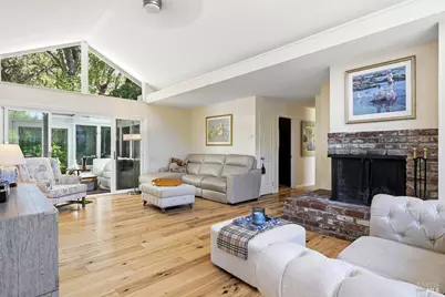 42 Oxford Drive, San Rafael, CA 94903 - Photo 4