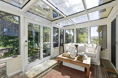 42 Oxford Drive, San Rafael, CA 94903 - Photo 32