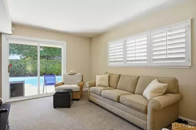 42 Oxford Drive, San Rafael, CA 94903 - Photo 18