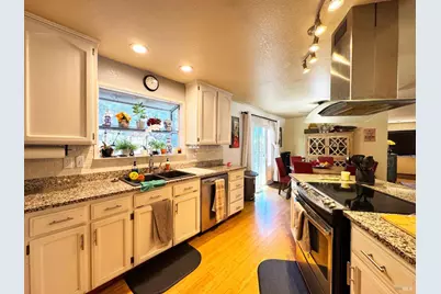 26851 Hawk Drive, Willits, CA 95490 - Photo 8