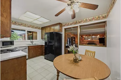 266 Fairview Drive, Vacaville, CA 95687 - Photo 26