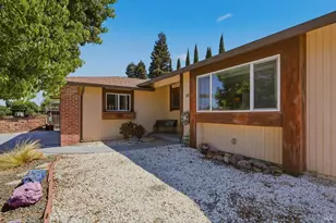266 Fairview Dr, Vacaville, CA 95687 - Photo 10