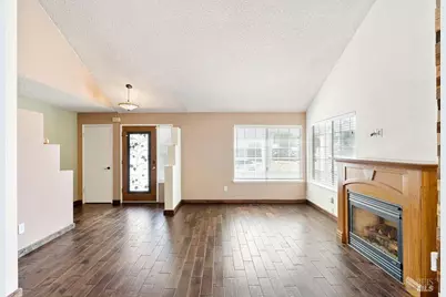 902 Edgewood Circle, Suisun City, CA 94585 - Photo 10