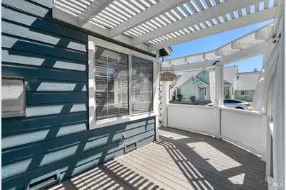 902 Edgewood Circle, Suisun City, CA 94585 - Photo 28