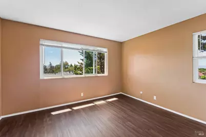 355 Parkview Ter Terrace #A-8, Vallejo, CA 94589 - Photo 24