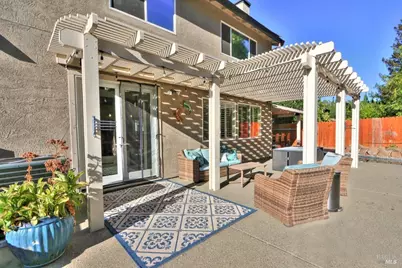918 Fallsgrove Way, Vacaville, CA 95687 - Photo 30