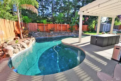 918 Fallsgrove Way, Vacaville, CA 95687 - Photo 4