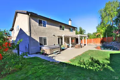 918 Fallsgrove Way, Vacaville, CA 95687 - Photo 26