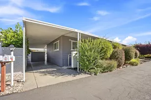 1037 Maple Dr, Windsor, CA 95492 - Photo 4