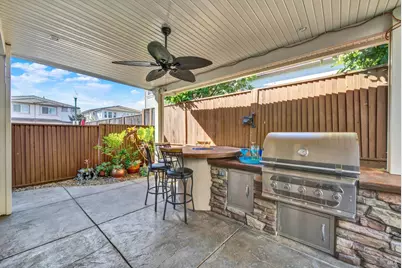 137 Barbera Court, Vacaville, CA 95687 - Photo 52