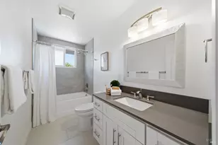 13 Sutro Ct, Novato, CA 94947 - Photo 32