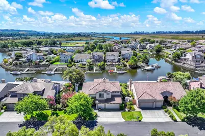 41 N Newport Drive, Napa, CA 94559 - Photo 2