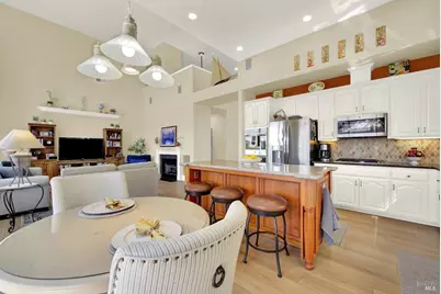 41 N Newport Drive, Napa, CA 94559 - Photo 28