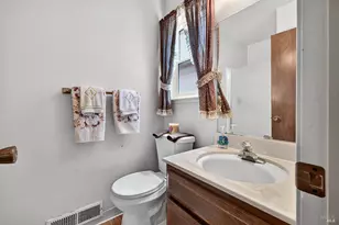 5424 Yerba Buena Rd, Santa Rosa, CA 95409 - Photo 38