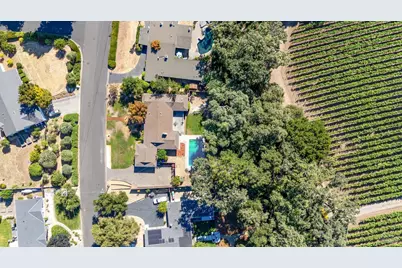 1240 Arroyo Sarco Way, Napa, CA 94558 - Photo 4