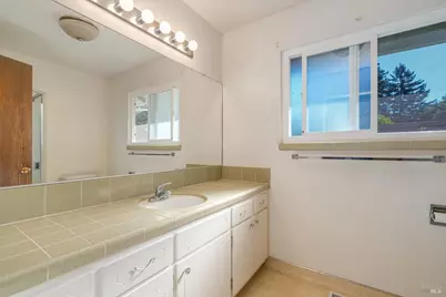 1240 Arroyo Sarco Way, Napa, CA 94558 - Photo 40