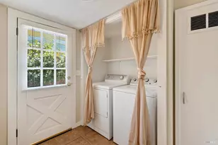 476 Sonoma Ave, Santa Rosa, CA 95401 - Photo 36