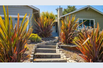721 Elm Drive, Petaluma, CA 94952 - Photo 4