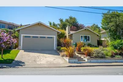 721 Elm Drive, Petaluma, CA 94952 - Photo 1