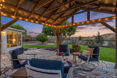 842 Oxford Way, Benicia, CA 94510 - Photo 4