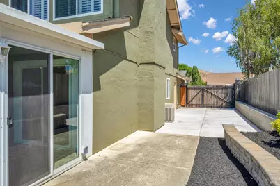 842 Oxford Way, Benicia, CA 94510 - Photo 44