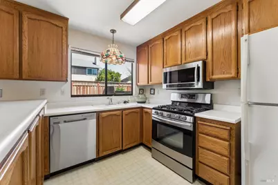 1412 Mathias Place, Rohnert Park, CA 94928 - Photo 16