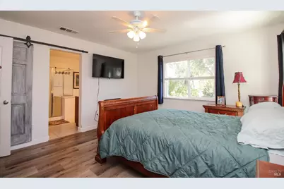 7018 Westminster Court, Vacaville, CA 95687 - Photo 32