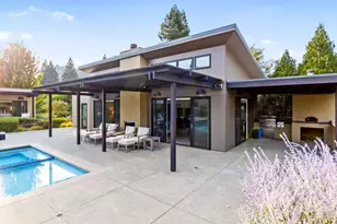 2252 W Dry Creek Rd, Healdsburg, CA 95448 - Photo 30